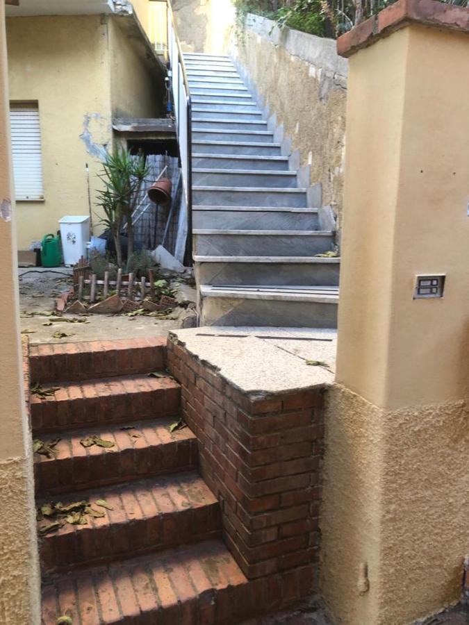 Appartamento Incantevole A 100Mt Dal Mare 卡斯蒂里昂纳·德拉佩 外观 照片